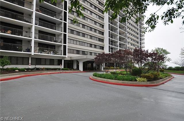 1st image of 12550 Lake Ave APT 506
