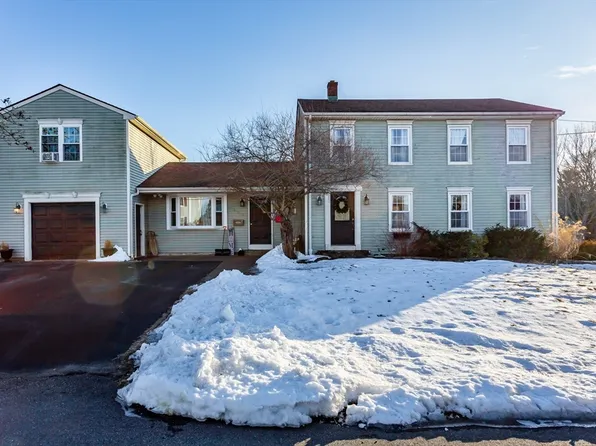 209 Denham Ave, Somerset, MA 02726