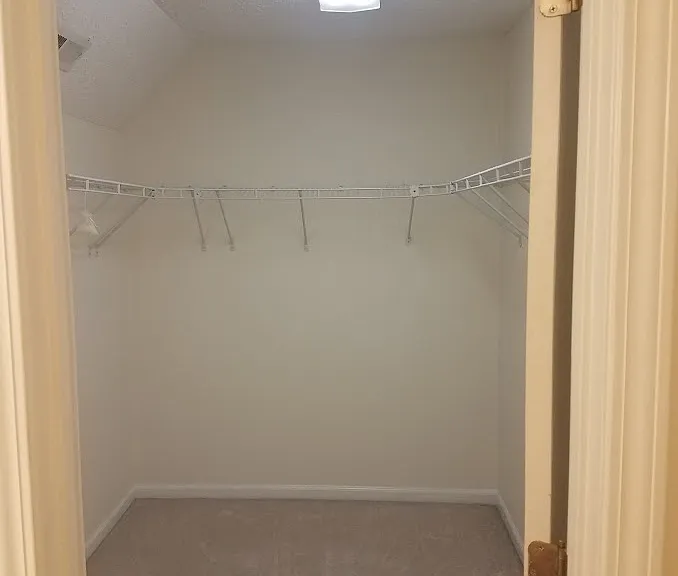 walk in closet