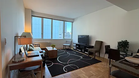 1510 Lexington Avenue, #12L