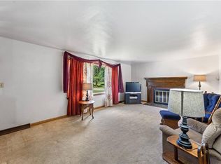 328 W Wood St, Lowellville, OH 44436