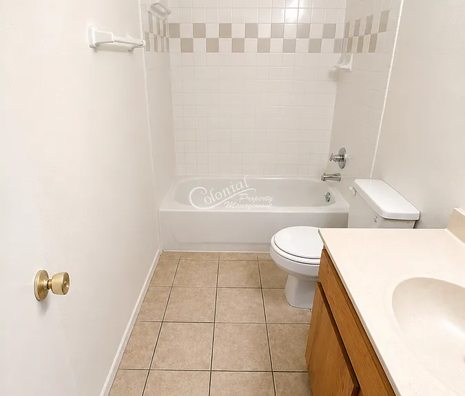 3005 Cantabrian Dr #C — Photo 7