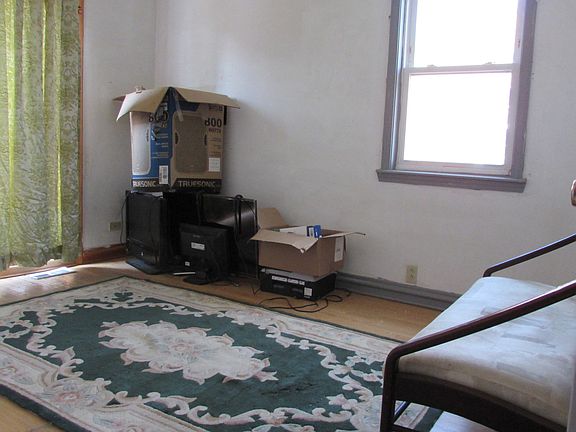 4th image of 3428 Lonnquist Dr
