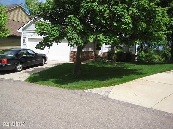 2nd image of 31160 Columbia Dr #1