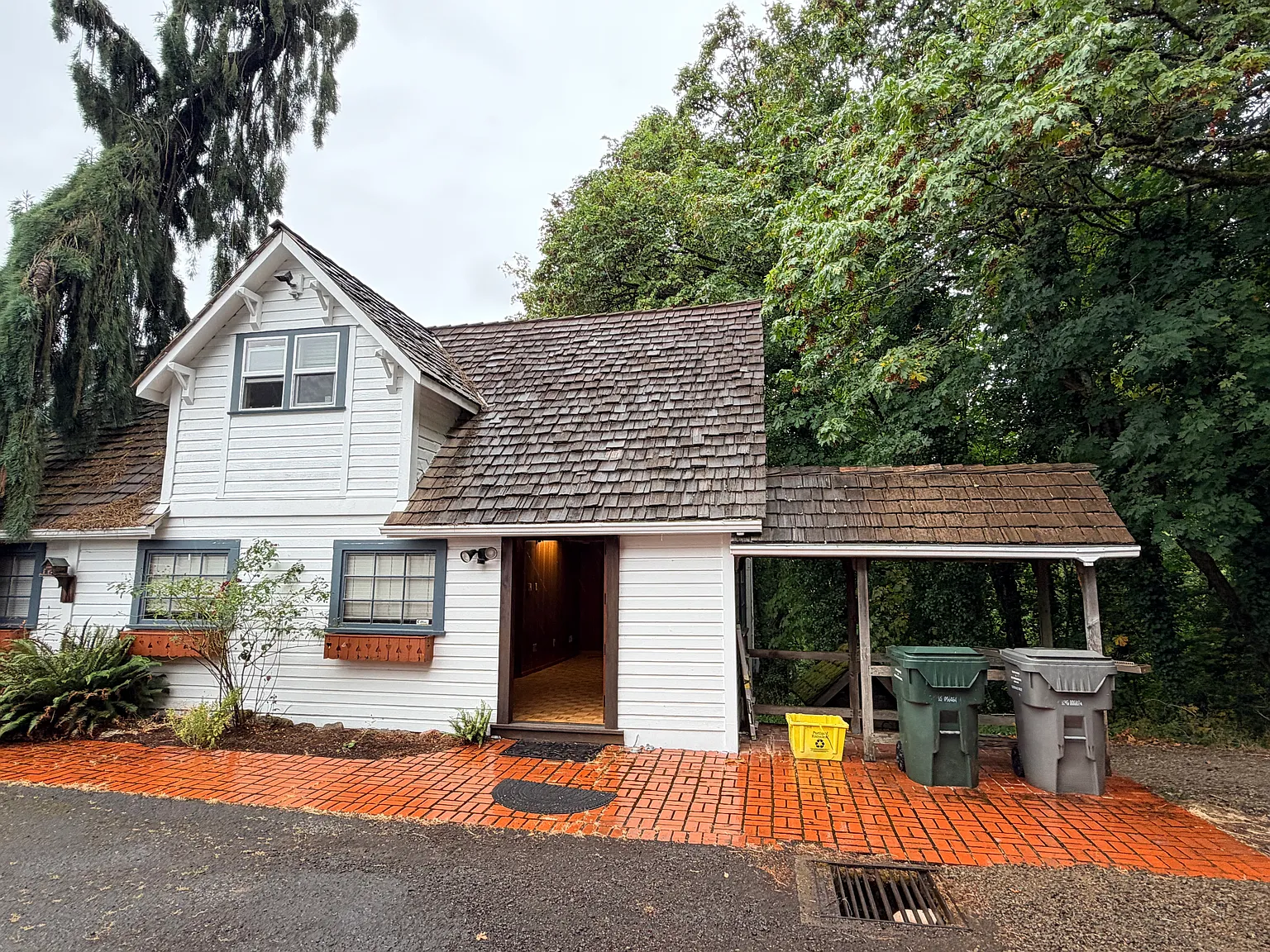 1 bed, 1580 sqft, $2,250 — Photo 1