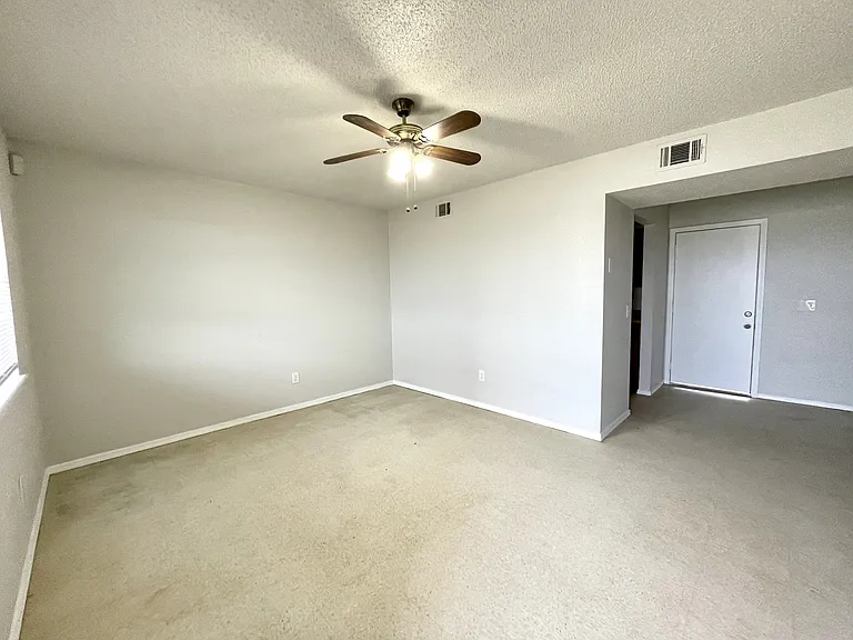 4438 Carter Rd — Photo 5