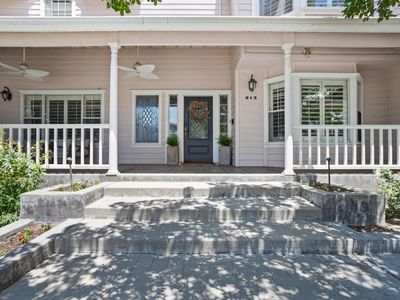 913 Opal Ln, Ripon, CA, 95366