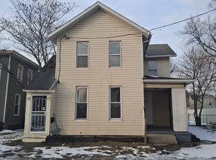 28 Western Ave, Newark, OH 43055
