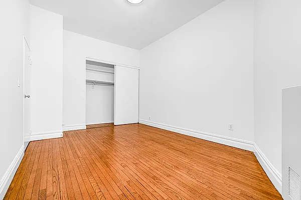 Rented by REAL New York | media 4