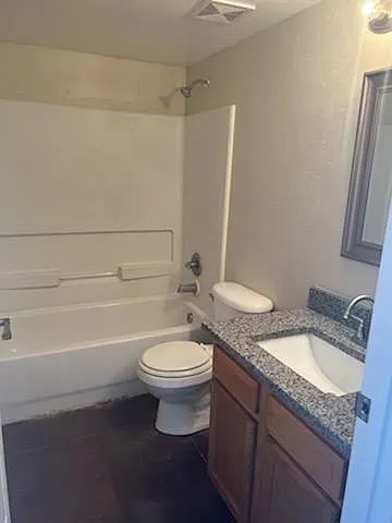 3865 N Tyndall Ave #2 — Photo 6