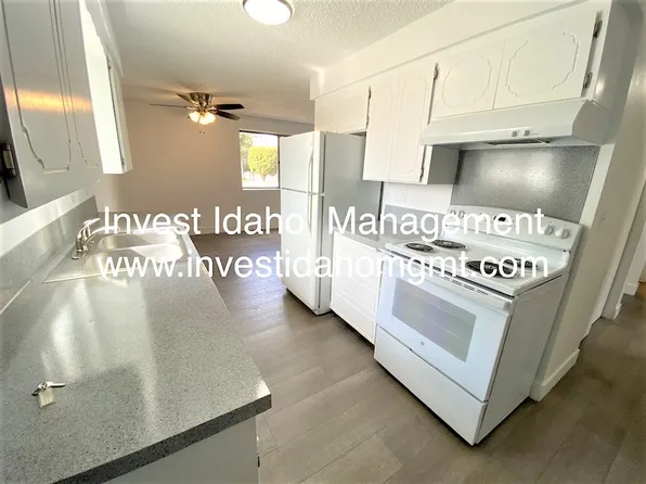 144 Smith Ave, Nampa, ID