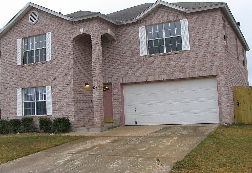 1st image of 10610 Cavelier Point