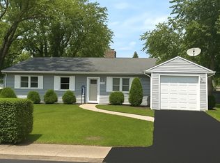 142 Marquette St, Park Forest, IL 60466