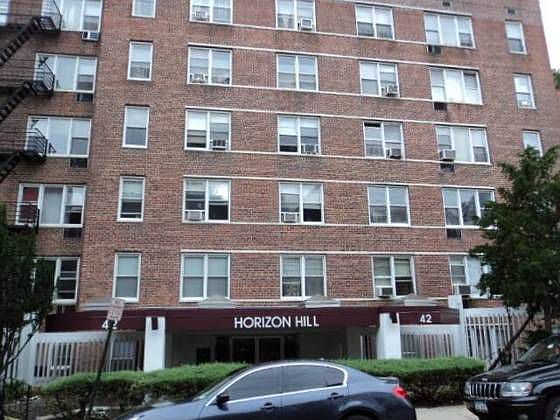 1st image of 42 Pine St APT 1C