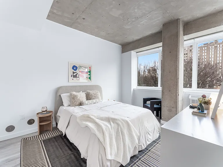 The Mercer — Photo 25