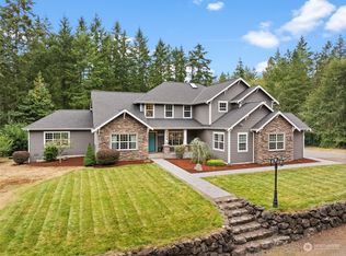4592 Premier Pl NW, Bremerton, WA 98312