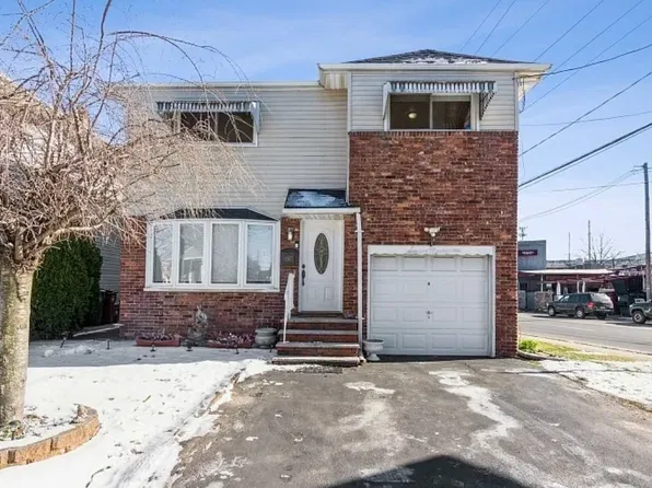 719 W Blancke St, Linden, NJ 07036