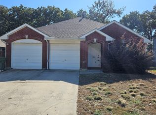 1448 Ridgecreek Dr, Lewisville, TX 75067