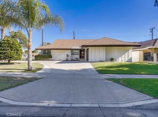 2229 Spinnaker St, Santa Ana, CA 92706