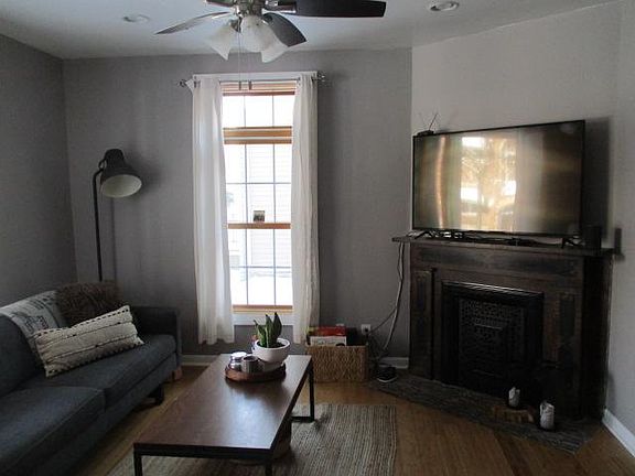 4th image of 3126 Colfax Ave S