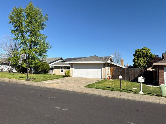 2nd image of 5903 Willowynd Dr