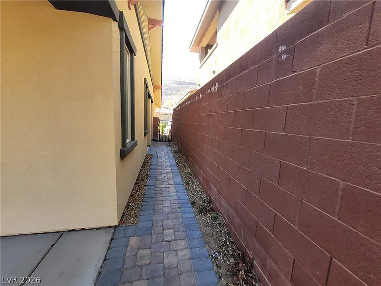 5564 Bethany Bend Dr — Photo 14