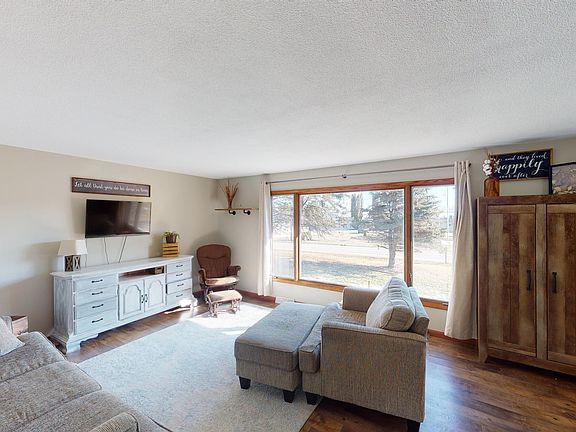 5th image of 20958 W Gale Ave