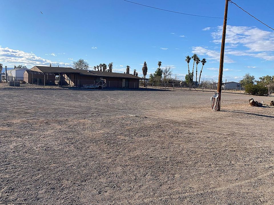 2nd image of 4960 Shore Dr
