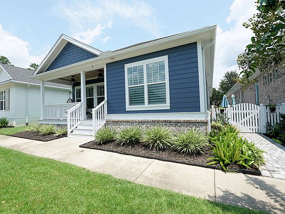 3rd image of 3 Front Porch Cir