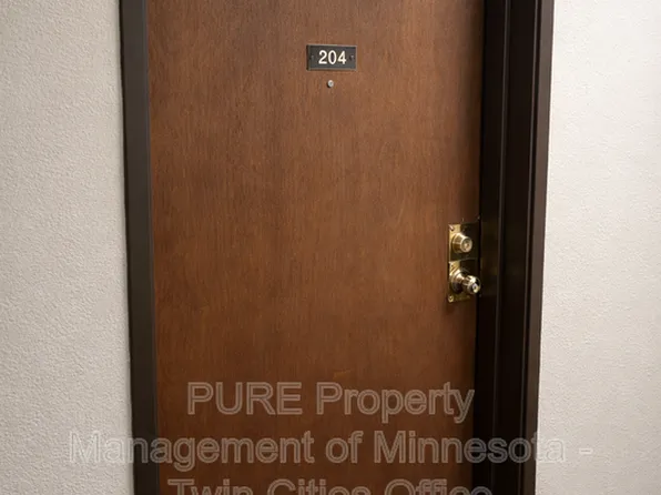 221 Grand Ave W APT 204, South Saint Paul, MN 55075