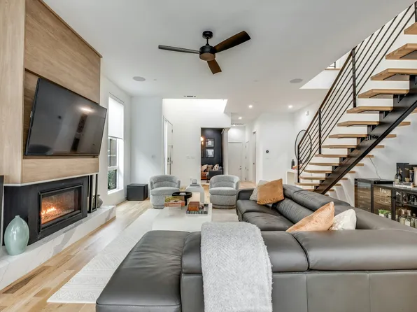 6113 Hudson St, Dallas, TX 75206