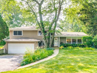 1802 Winthrop Rd, Highland Park, IL, 60035