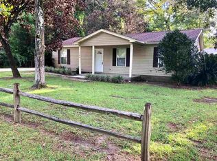 140 Broken Bow Trl, Crawfordville, FL 32327