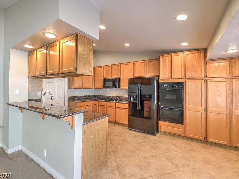 10024 Sail Landing Ct — Photo 14