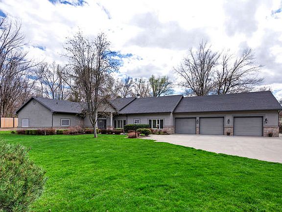 2nd image of 1860 E Forest Bend Dr