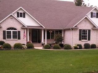 52850 Norwoods Pl, Hannibal, MO 63401
