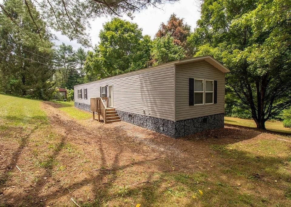1st image of 3517 Dove Ln