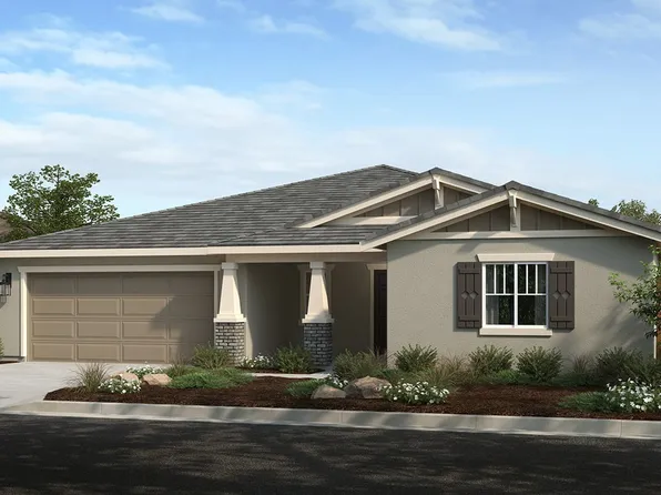 4545 Griffith Ave, Clovis, CA 93619