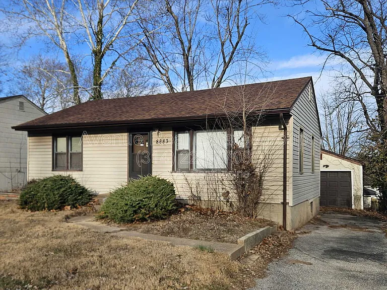 8883 Saint Cyr Dr — Photo 13