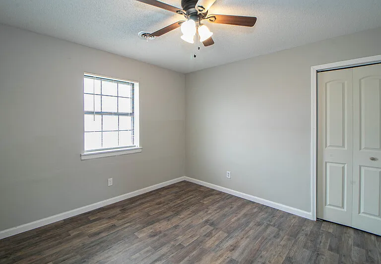 404-14 Thompsonville Ln — Photo 14