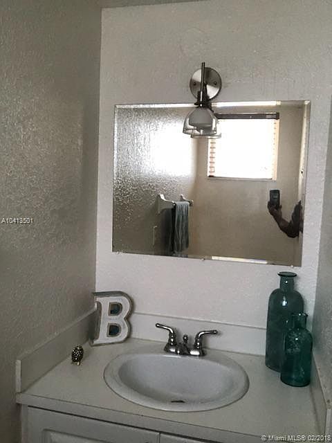 1st image of 235 Antilla Ave APT 11