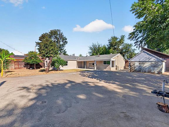 4th image of 1111 El Vecino Ave