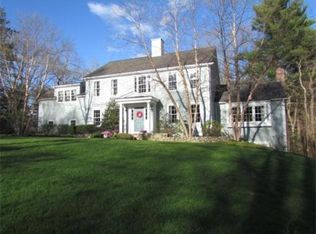 88 Pine St, Norwell, MA 02061