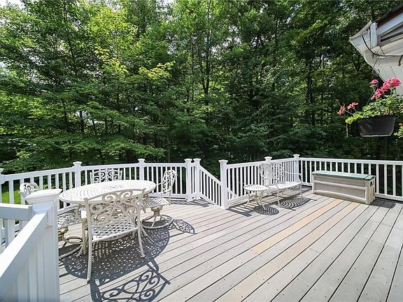 4th image of 10509 Pinegate Dr