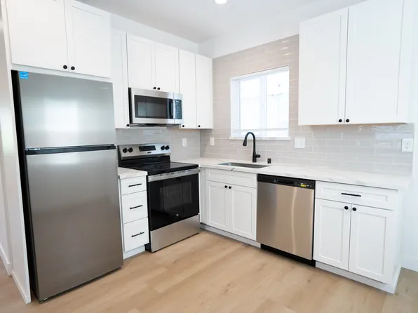 2124 House Aly, Sacramento, CA 95822
