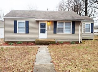 324 Opal St, Saint James, MO 65559