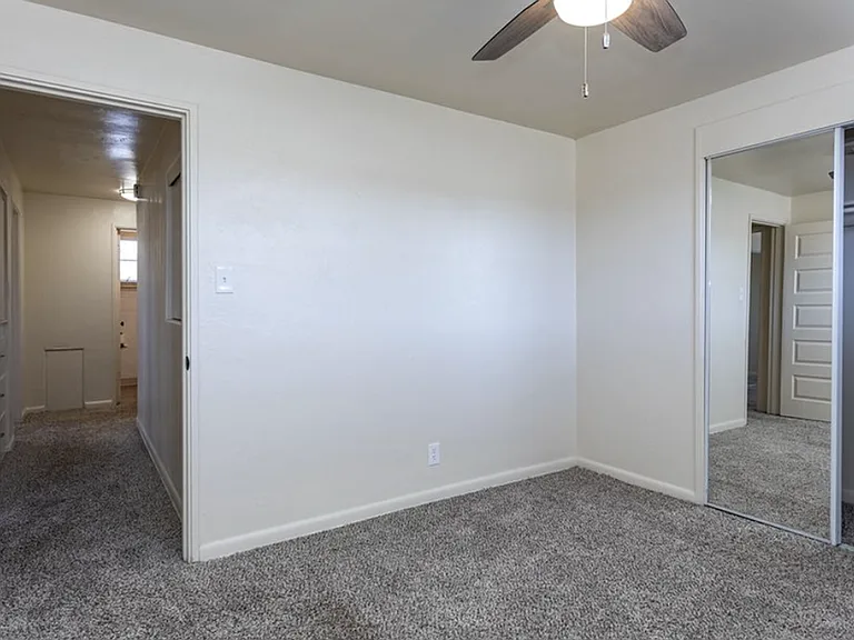 7400 W 10th Ave — Photo 12