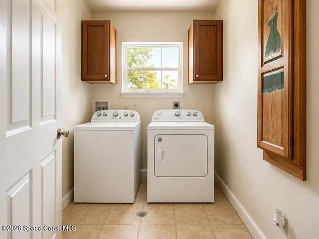 760 Wintergreen Ln — Photo 35