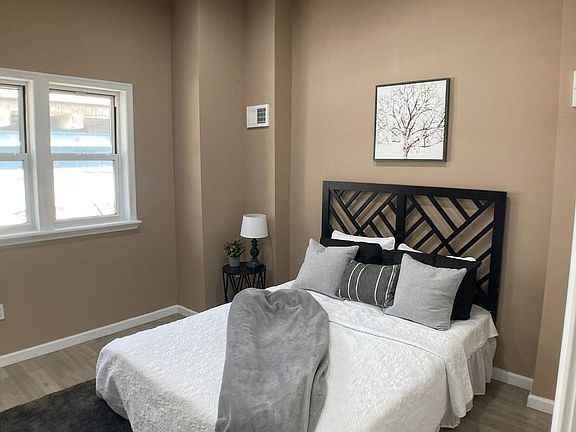 4th image of 3407 Kensington Ave Floor 2