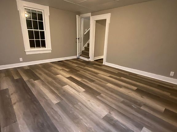 2nd image of 314 Goodman Ct